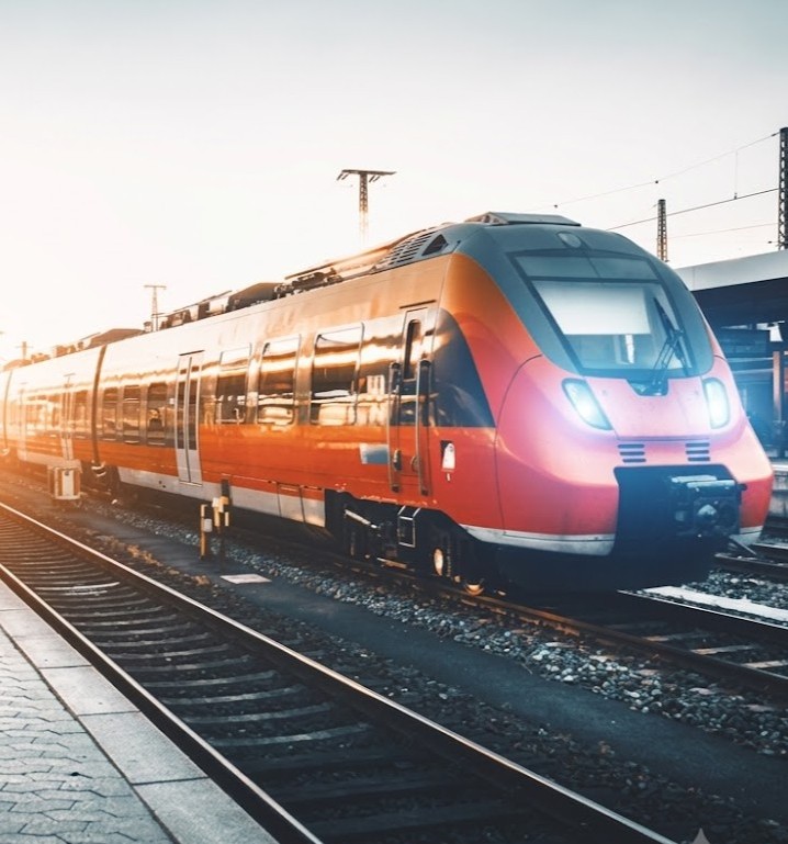 Tren Garından Kampüse Ulaşım